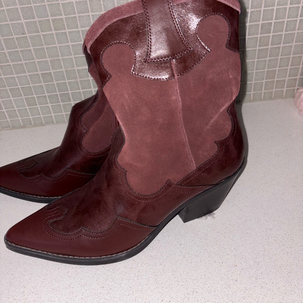 Crown Vintage Deep Wine Western Ankle Boots